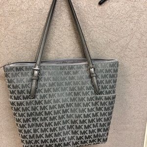 Michael Kors Tote